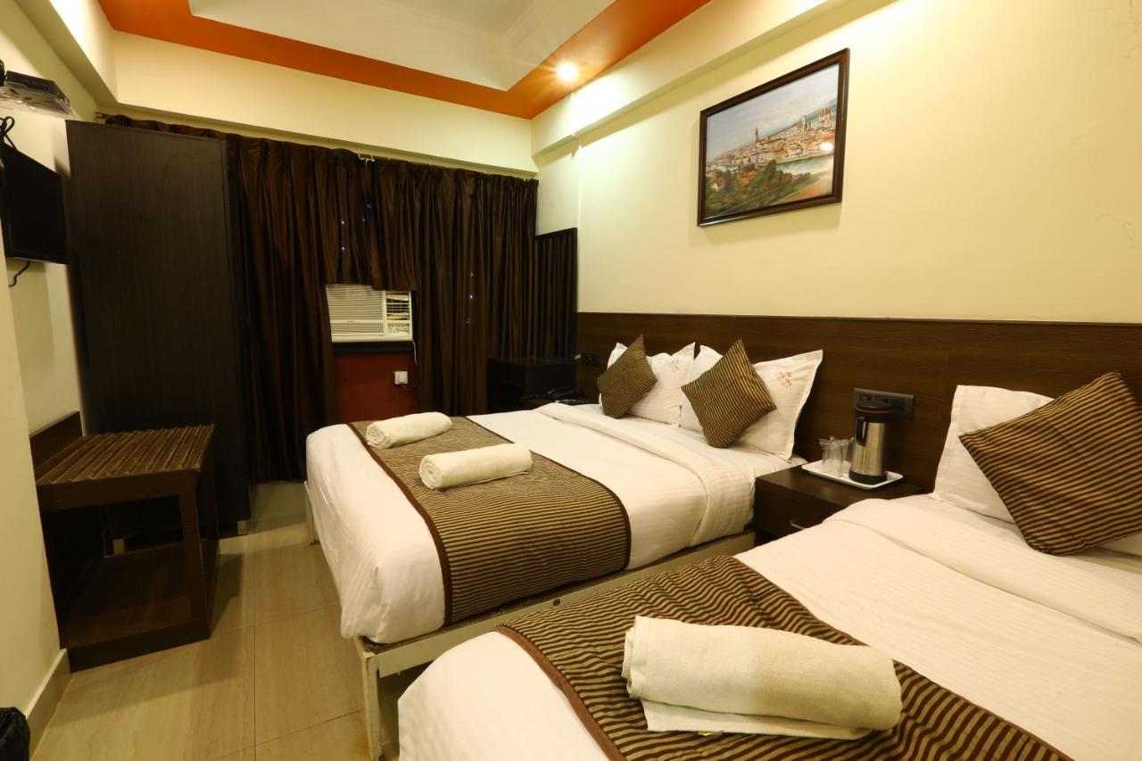 Hotel Sona Panaji Bagian luar foto